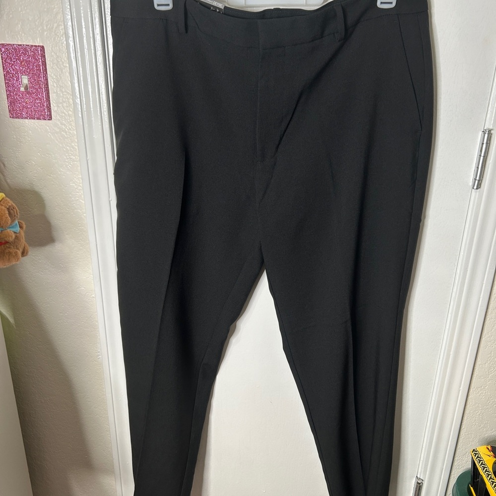 Van Heusen Classic Black Dress Pants